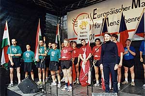 marathon_2_small.jpg (17916 Byte)